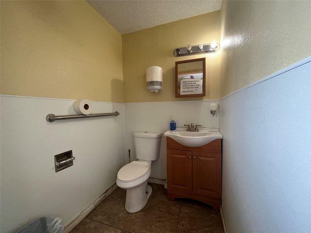 7941 Dockal Road, Houston, TX 77028