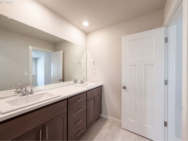 11317 Nw 317TH Ave, North Plains, OR 97133