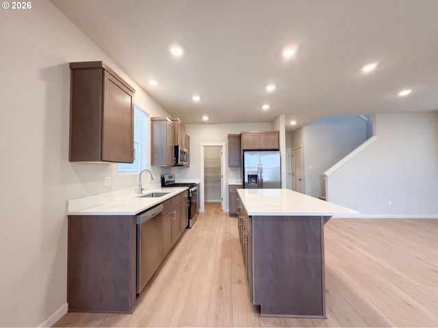 11317 Nw 317TH Ave, North Plains, OR 97133