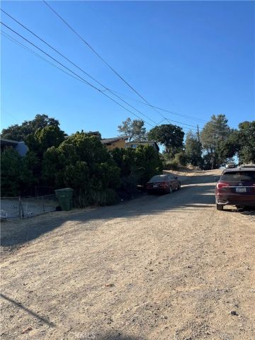 3955 Leonore Avenue, Clearlake, CA 95422