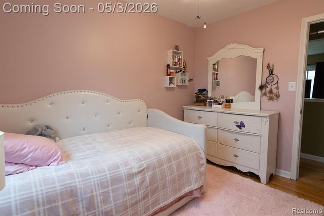 27604 Rialto Street, Madison Heights, MI 48071