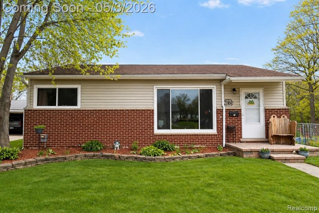 27604 Rialto Street, Madison Heights, MI 48071