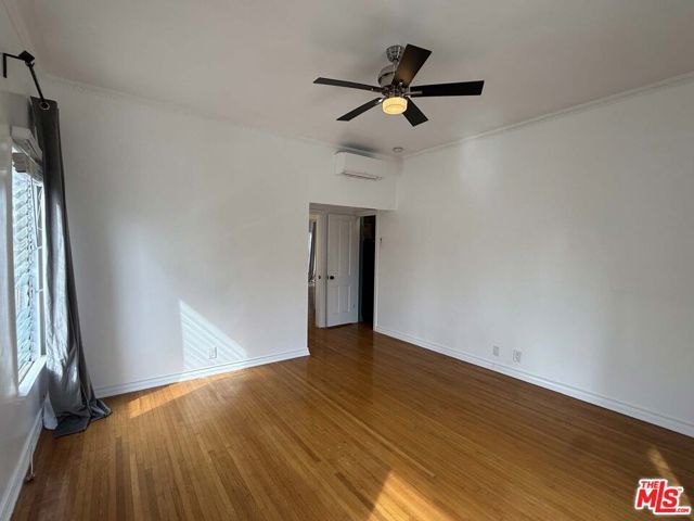 157 N La Peer Drive D, Beverly Hills, CA 90211