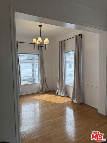 157 N La Peer Drive D, Beverly Hills, CA 90211