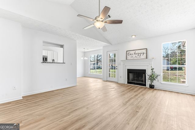 204 Apple Valley Road, Macon, GA 31217