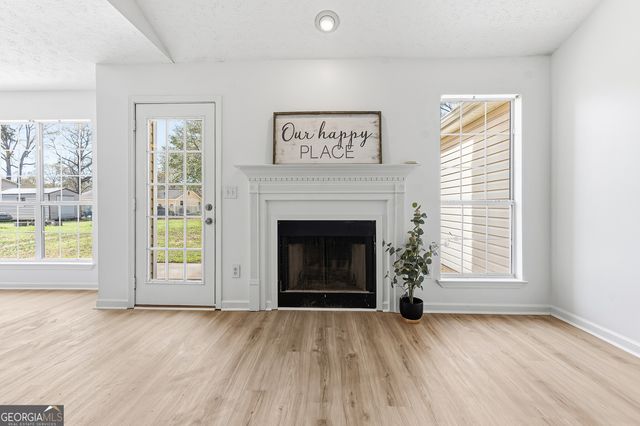 204 Apple Valley Road, Macon, GA 31217