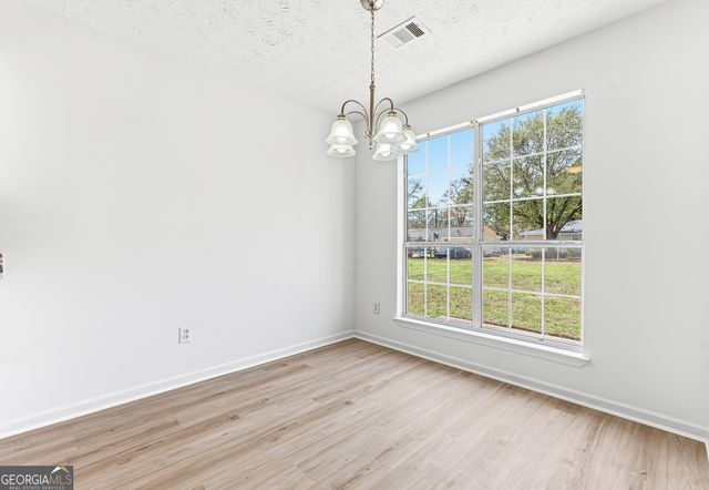 204 Apple Valley Road, Macon, GA 31217