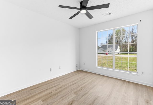 204 Apple Valley Road, Macon, GA 31217