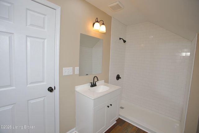 6024 Lewis Way, Louisville, KY 40272