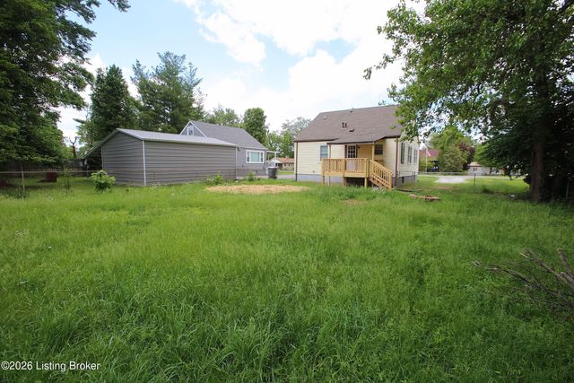 6024 Lewis Way, Louisville, KY 40272