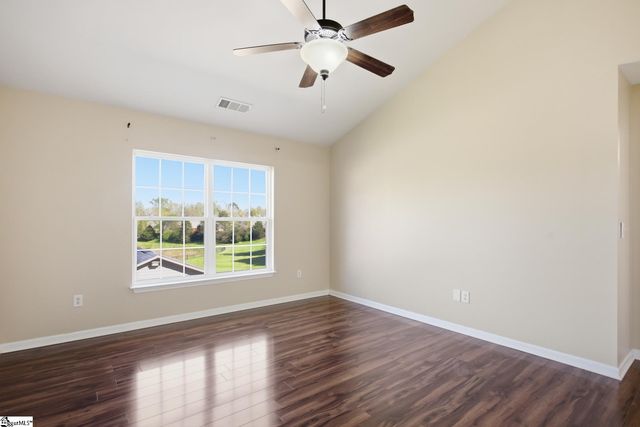 10 Crested Spring Court, Greenville, SC 29605