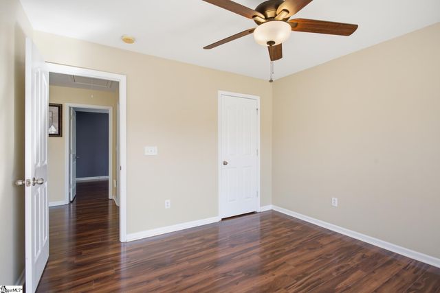 10 Crested Spring Court, Greenville, SC 29605