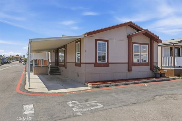 24200 Walnut Street 35, Torrance, CA 90501