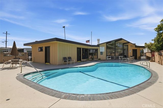 24200 Walnut Street 35, Torrance, CA 90501
