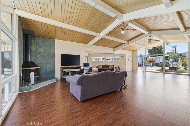 24200 Walnut Street 35, Torrance, CA 90501