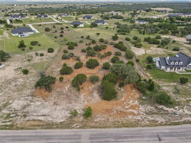2115 Eagles Ridge Dr, Weatherford, TX 76087