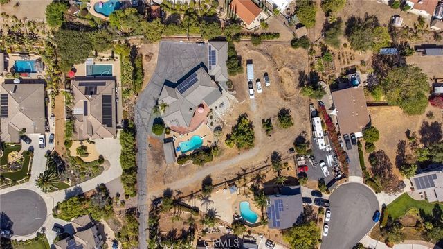 1463 S Citrus Avenue, Escondido, CA 92027