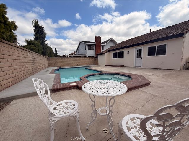 298 N Paseo Rio Blanco, Anaheim, CA 92807