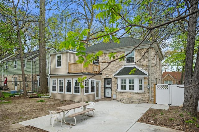 5680 N 34th STREET, Milwaukee, WI 53209
