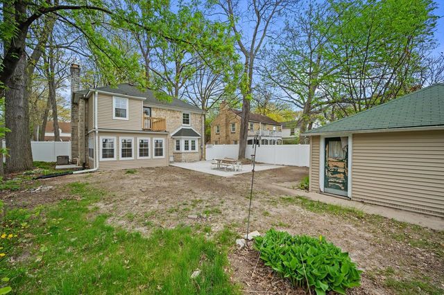 5680 N 34th STREET, Milwaukee, WI 53209