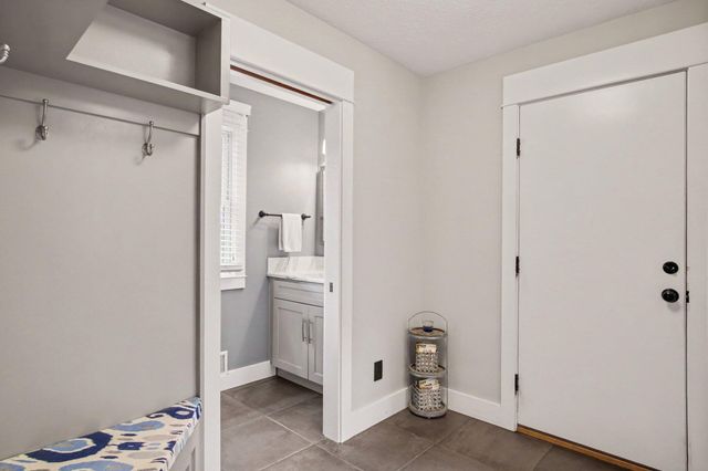 6892 Petersen Valley Drive Ne, Plainfield Twp, MI 49341