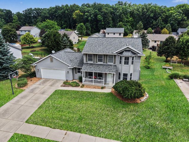6892 Petersen Valley Drive Ne, Plainfield Twp, MI 49341