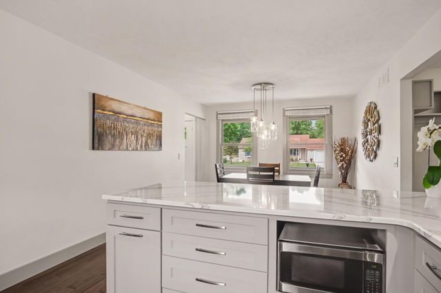 6892 Petersen Valley Drive Ne, Plainfield Twp, MI 49341