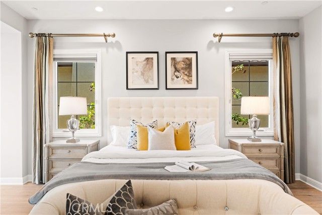 212 Clear Falls, Irvine, CA 92602