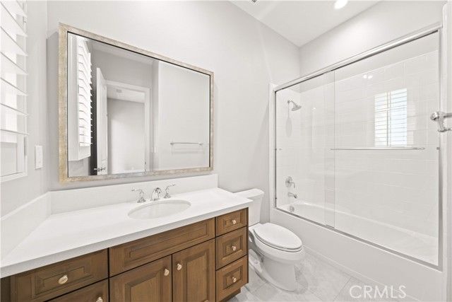 212 Clear Falls, Irvine, CA 92602