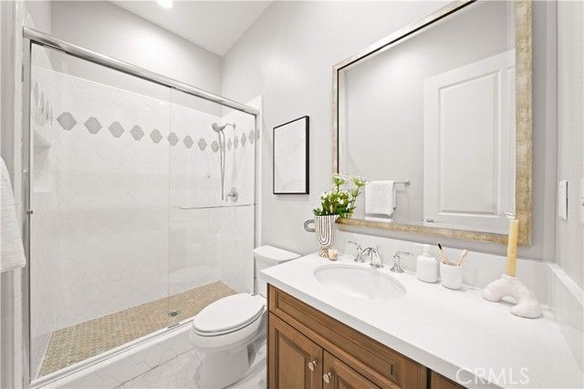 212 Clear Falls, Irvine, CA 92602