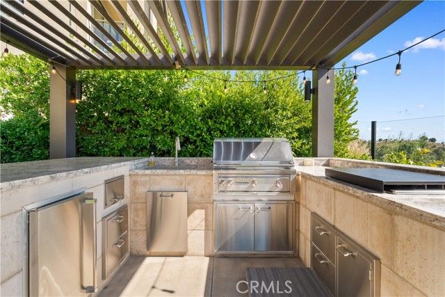 212 Clear Falls, Irvine, CA 92602