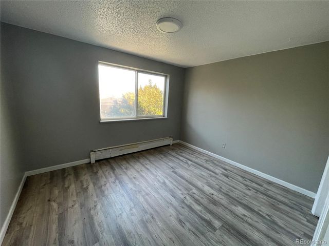 1720 Chester 2, Aurora, CO 80010