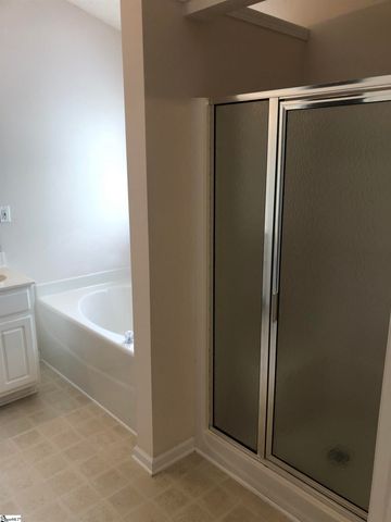 102 Saybrook Road, Simpsonville, SC 29681