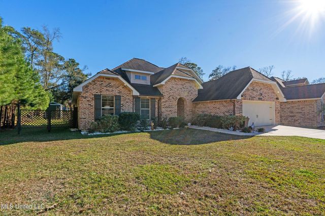 5516 Alakoko Place, Diamondhead, MS 39525