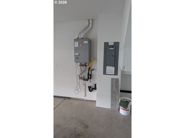 7024 Se FRASIER Ln, Hillsboro, OR 97123