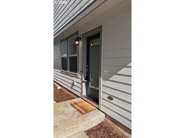 7024 Se FRASIER Ln, Hillsboro, OR 97123