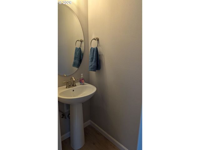 7024 Se FRASIER Ln, Hillsboro, OR 97123