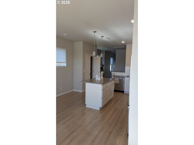 7024 Se FRASIER Ln, Hillsboro, OR 97123