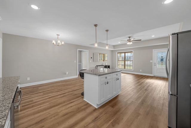 109 Morningside Dr, Clarksville, TN 37042