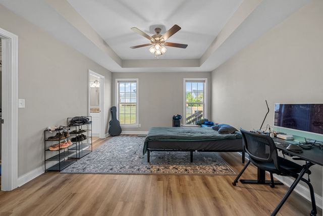 109 Morningside Dr, Clarksville, TN 37042