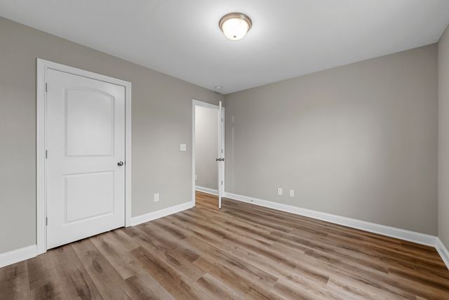 109 Morningside Dr, Clarksville, TN 37042