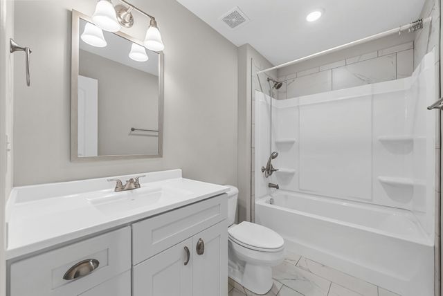 109 Morningside Dr, Clarksville, TN 37042