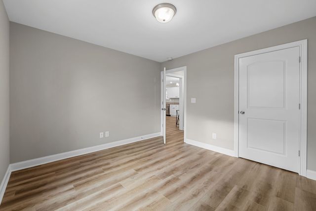 109 Morningside Dr, Clarksville, TN 37042