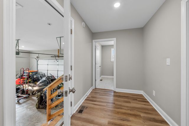 109 Morningside Dr, Clarksville, TN 37042