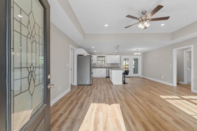 109 Morningside Dr, Clarksville, TN 37042