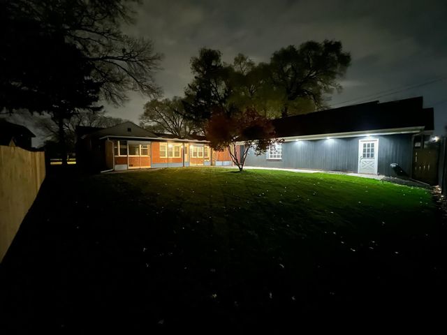 7505 Knickerbocker Pkwy, Hammond, IN 46323