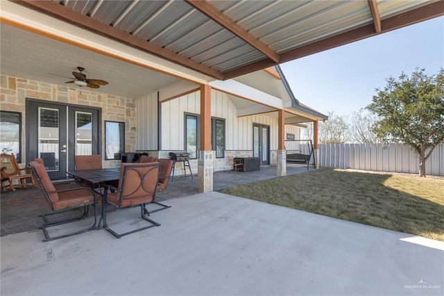 39016 Mile 4 Road, Penitas, TX 78576