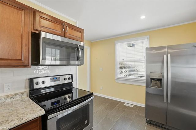 3 E Preston ST, Hampton, VA 23669