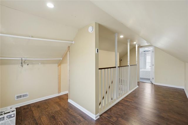 3 E Preston ST, Hampton, VA 23669