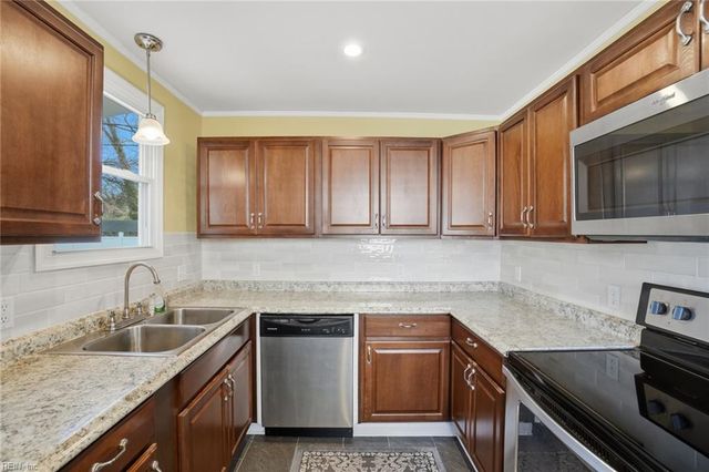 3 E Preston ST, Hampton, VA 23669